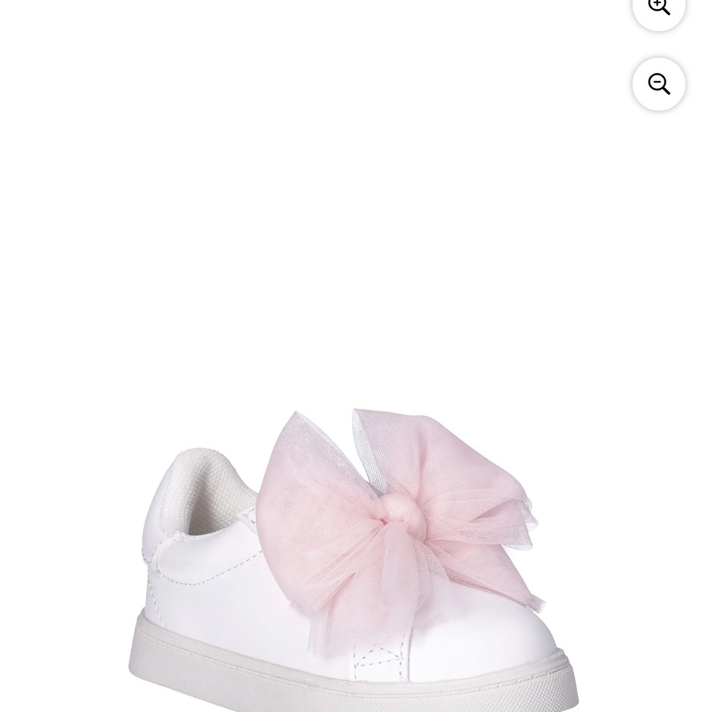 White Baby Walking Shoes with Pink Bow